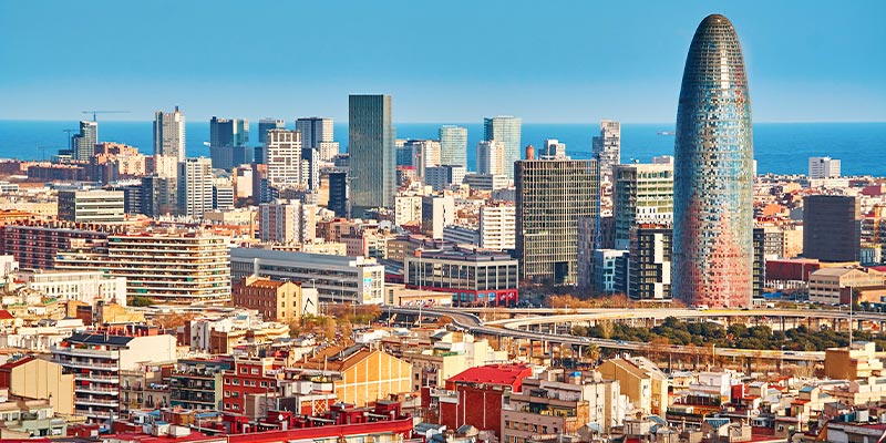 Barcelona incentivará la incorporación de atrios bioclimáticos en obra nueva y rehabilitación
